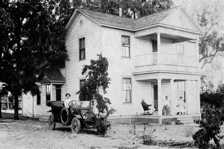 Are houses built in 1920 good?
