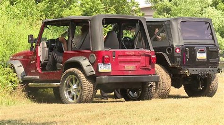 Are jeeps without doors safe?