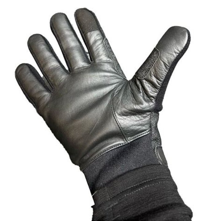Are Kevlar gloves bulletproof?