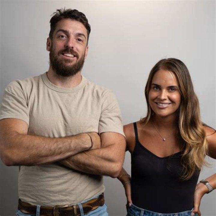 Are Lu and Cally still together?