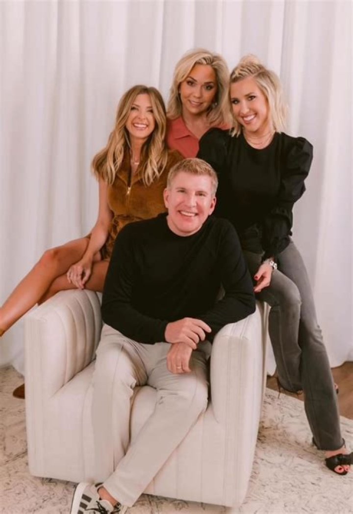 Are Nick and Savannah chrisley together?