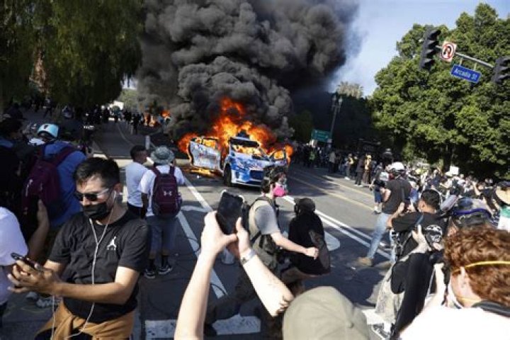 Are riots legal?
