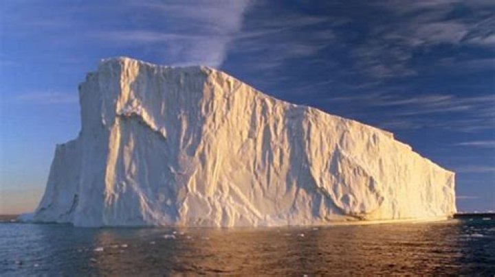Are there still icebergs where the Titanic sank?