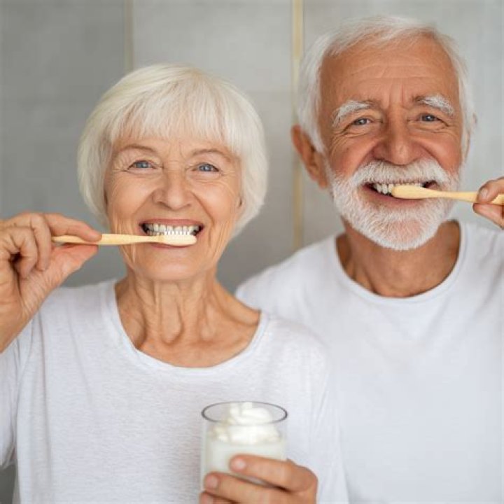 At what age do adults start losing teeth?