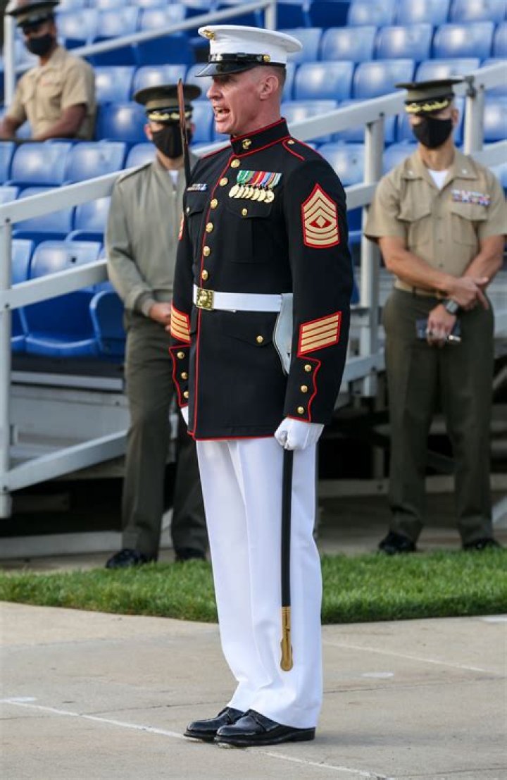 Can a Marine date a soldier?