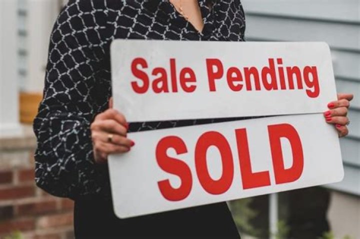 Can a seller pull out of a house sale?