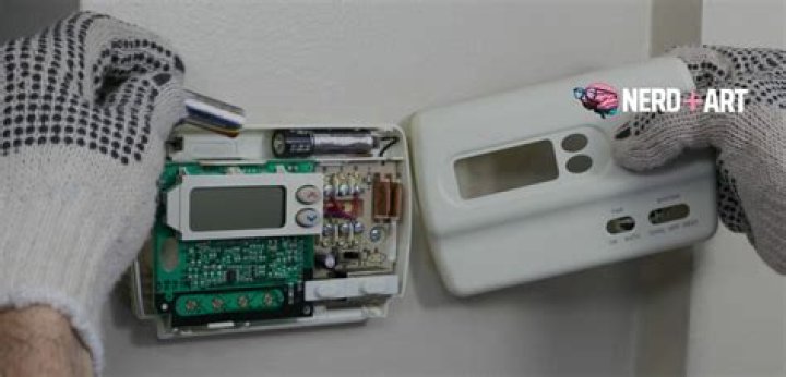 Can a thermostat cause short cycling?