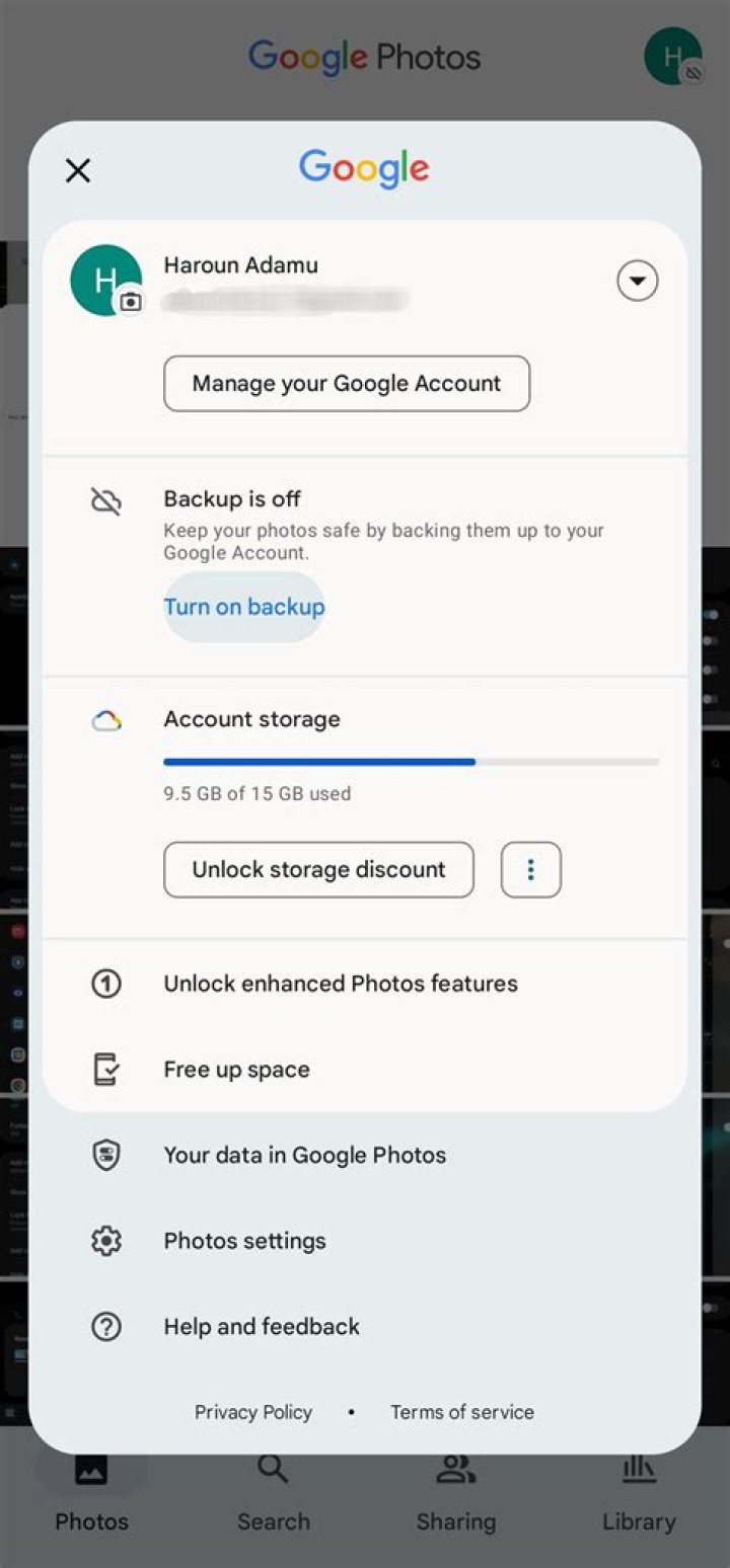 Can Google Photos back up from SD card?
