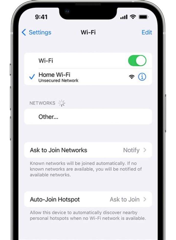 Can school WiFi see what apps you use?
