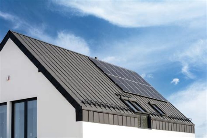 Can you put solar panels on a metal roof?