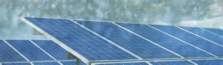 Can you stand on solar panels?