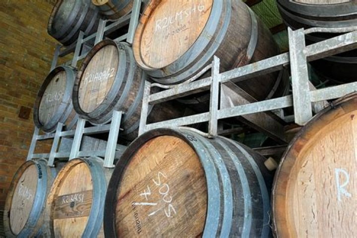 Do all red wines contain sulphites?