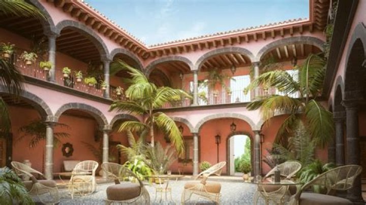 Do houses in Mexico have basements?