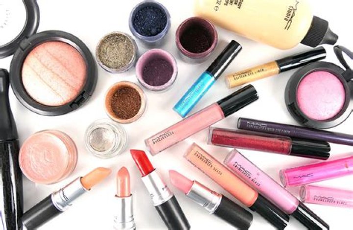 Do MAC lipsticks expire?