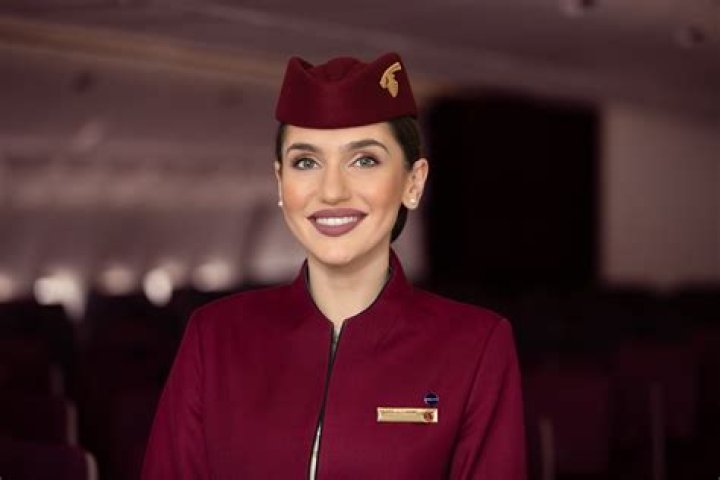 Do Qatar Airways hire married cabin crew?