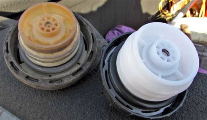 Does EVAP leak affect gas mileage?