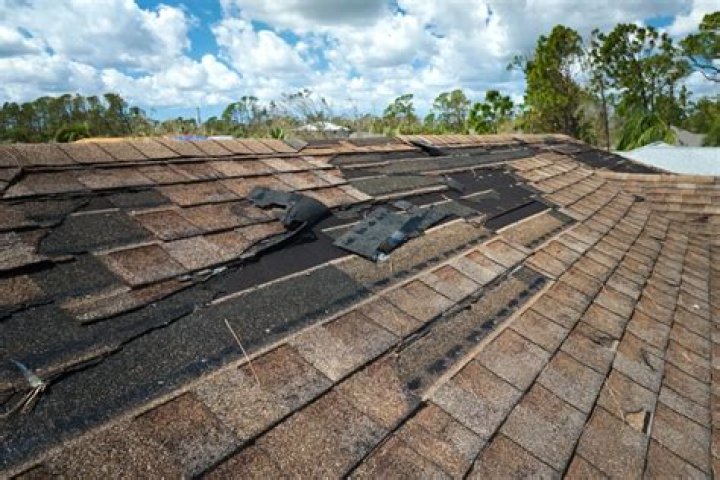 Does walking on the roof damage it?