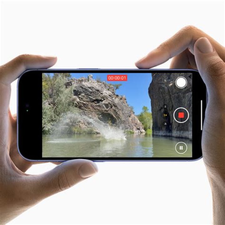 How do I make my iPhone camera 4K?
