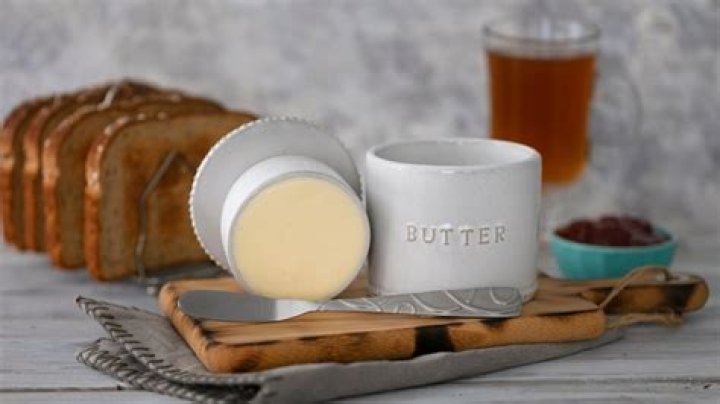 How do you keep butter from molding in a butter bell?