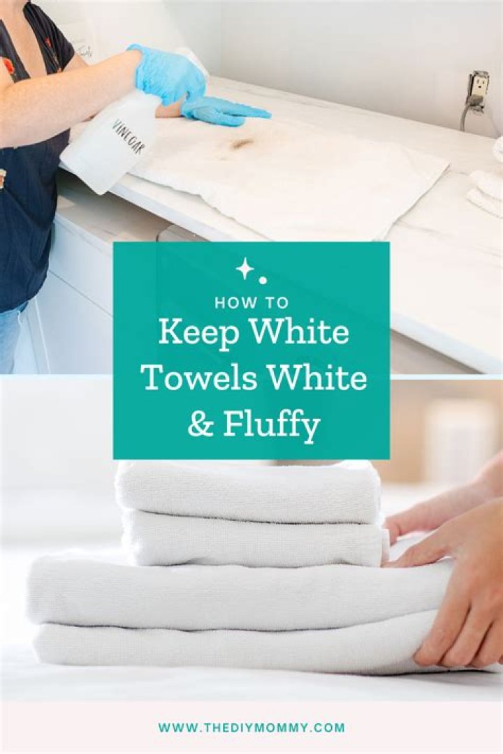 How do you keep white towels fluffy and white?