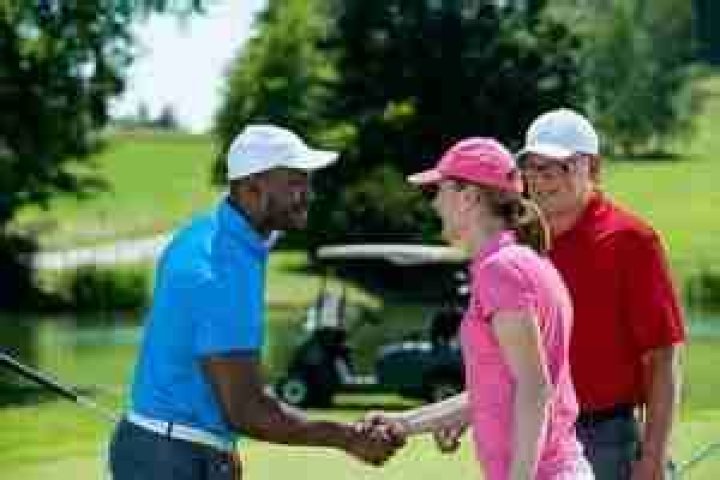 How do you say good luck in golf?