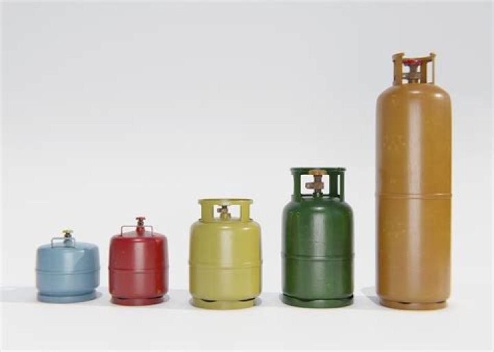How do you store gas in a van?