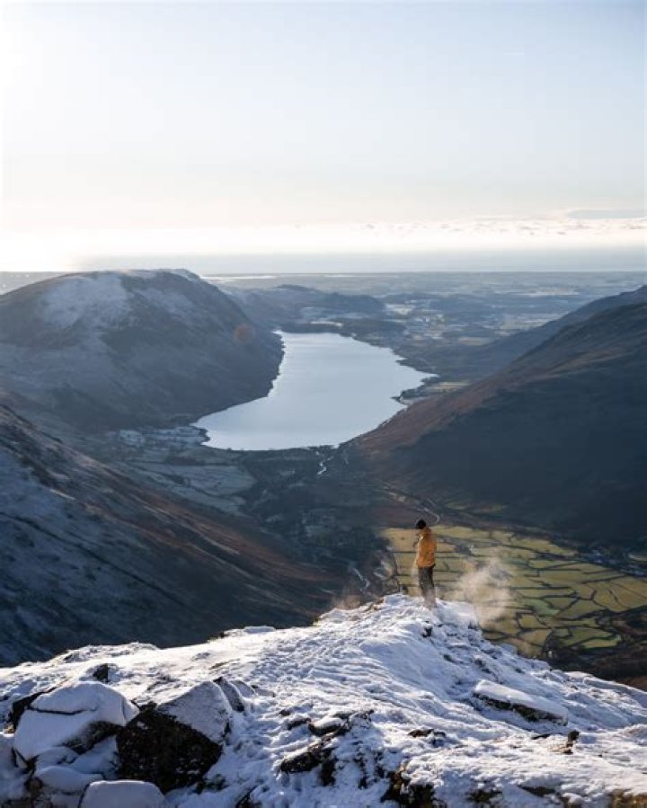 How hard is it to sell NFT art?