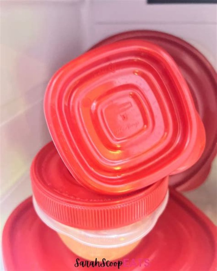 How long should you keep plastic Tupperware?