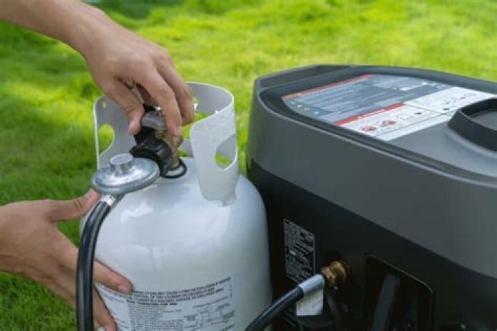 How long will a generator run on a 20lb tank of propane?