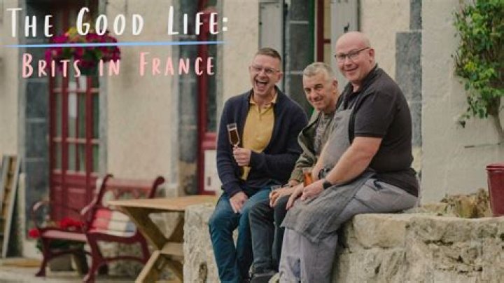 How many Brits live in France?