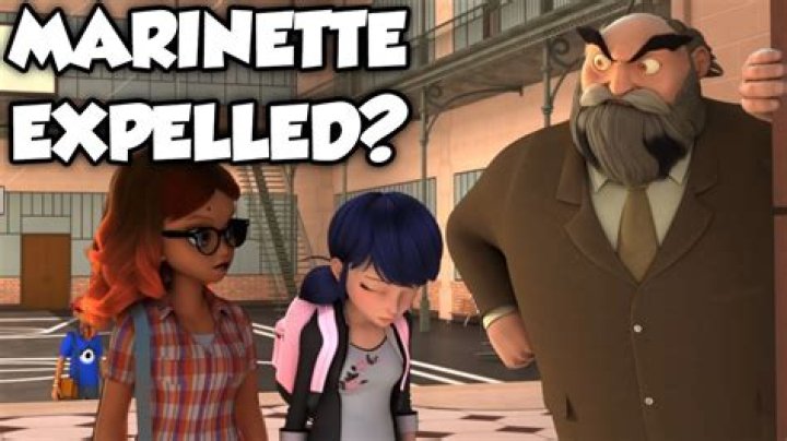 How many classmates does Marinette?