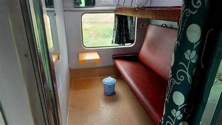 How many Rajdhani Express in India?