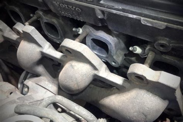 How much does it cost to replace an engine block?