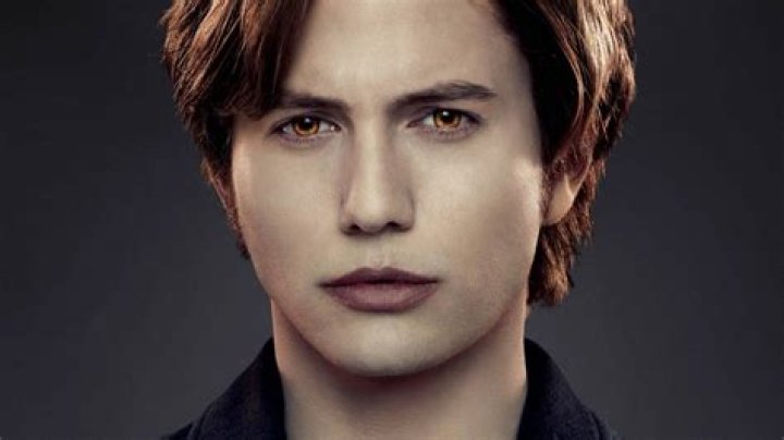 How old is Jasper Twilight?