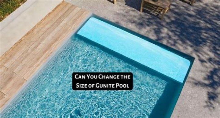 How thick should a gunite pool be?