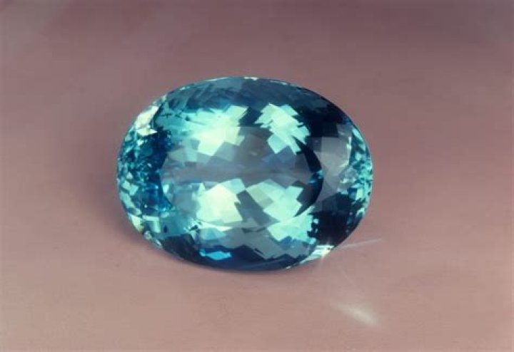 Is aquamarine more expensive than tourmaline?