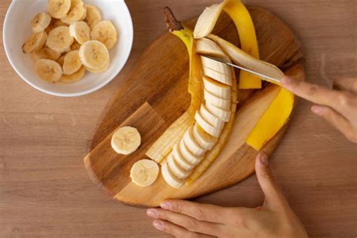 Is banana good for smokers?