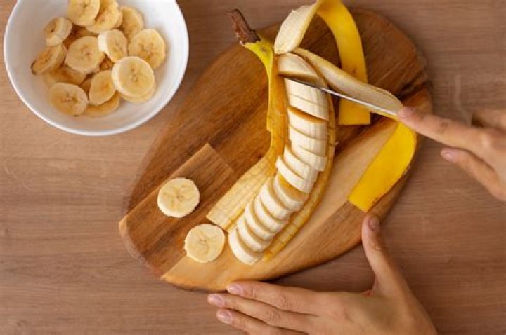 Is banana good for thyroid?