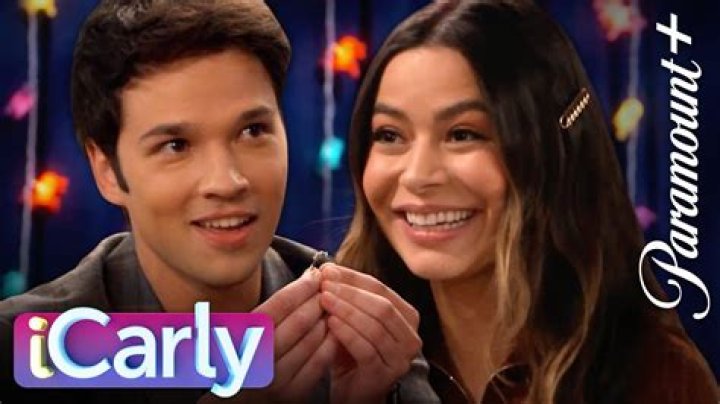 Is Carly still married to Sonny?