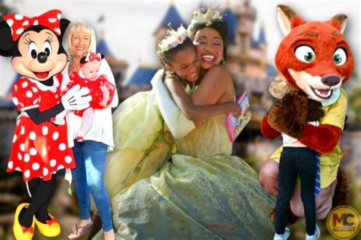 Is Disney bringing back character hugs?