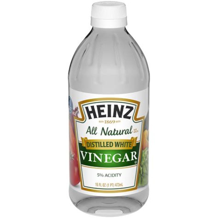 Is distilled white vinegar good for cooking?
