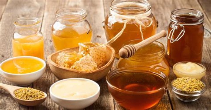 Is honey a laxative?