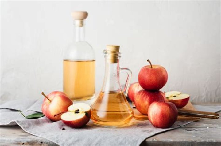 Is it better to take apple cider vinegar in the morning or at night for weight loss?