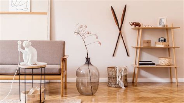 Is oak furniture coming back in style?