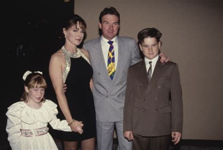 Is Patti McGuire still married to Jimmy Connors?