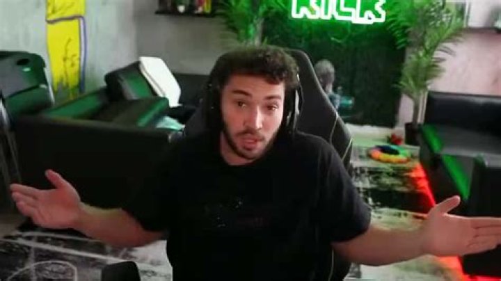 Is Ross toxic?