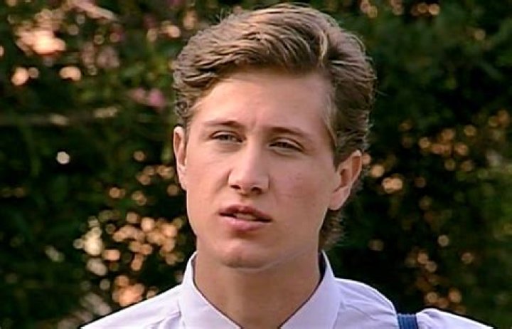 Is Simon Fitzgerald William Afton?