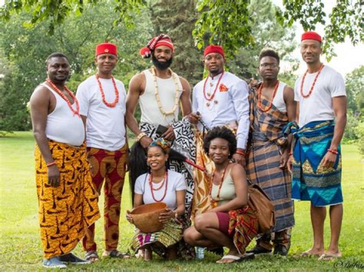 Is Urhobo related to Igbo?