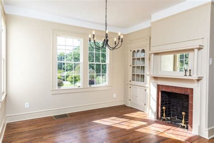 Should all rooms be painted the same color?