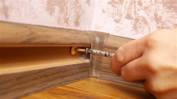 Should baseboards be installed before flooring?